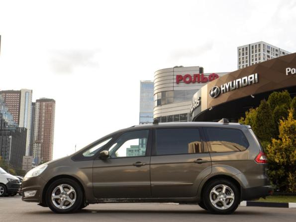 Ford Galaxy II Рестайлинг с пробегом 2011 года, цена 848 000 рублей, 386481 км, минивэн, Автокод Объявления