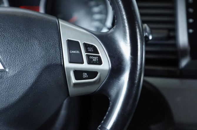 Mitsubishi Lancer X Рестайлинг с пробегом 2013 года, цена 879 000 рублей, 199000 км, седан, Автокод Объявления