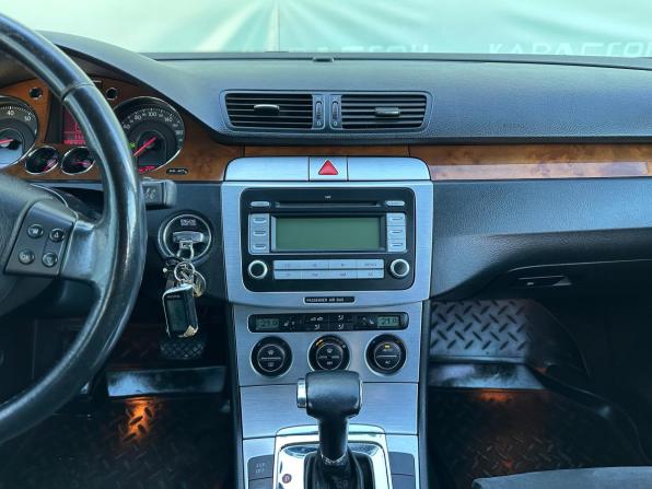 Volkswagen Passat B6 с пробегом 2008 года, цена 665 000 рублей, 220115 км, седан, Автокод Объявления