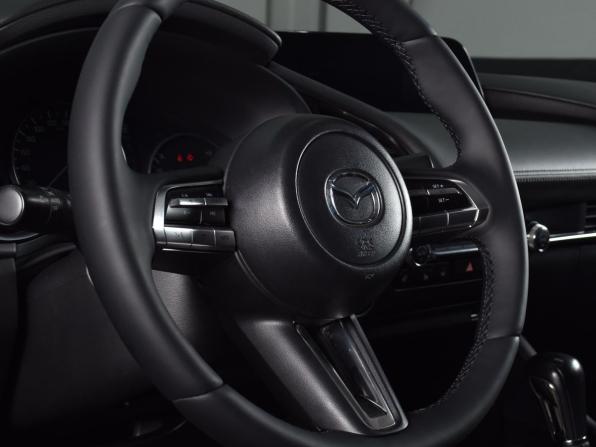 Mazda 3 IV (BP) с пробегом 2019 года, цена 1 799 999 рублей, 153411 км, седан, Автокод Объявления