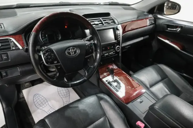 Toyota Camry VII (XV50) с пробегом 2012 года, цена 1 529 000 рублей, 190000 км, седан, Автокод Объявления