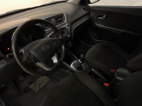 Kia Rio III с пробегом 2012 года, цена 655 000 рублей, 233000 км, седан, Автокод Объявления