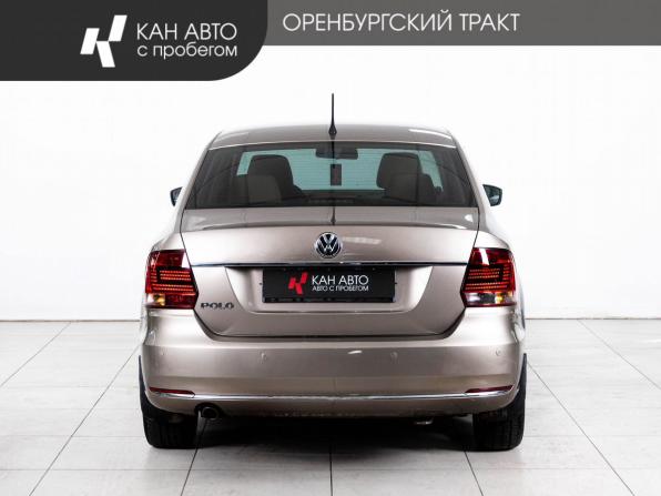 Volkswagen Polo V Рестайлинг с пробегом 2016 года, цена 899 000 рублей, 127819 км, седан, Автокод Объявления