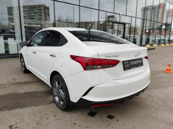 Hyundai Solaris II Рестайлинг с пробегом 2021 года, цена 2 010 000 рублей, 15580 км, седан, Автокод Объявления