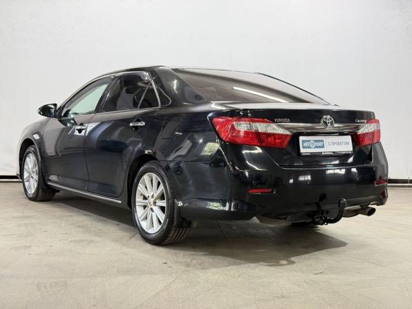 Toyota Camry VII (XV50) с пробегом 2012 года, цена 1 429 000 рублей, 301173 км, седан, Автокод Объявления