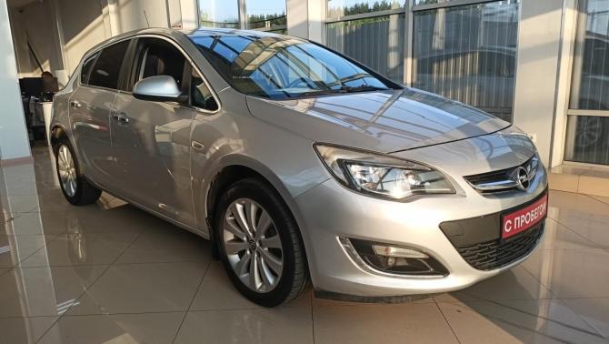Opel Astra J Рестайлинг с пробегом 2013 года, цена 613 000 рублей, 283000 км, хэтчбек, Автокод Объявления