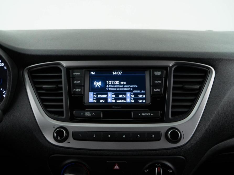 Hyundai Solaris II Москва  - изображение 17