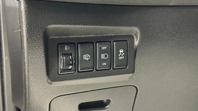 Nissan X-Trail II Рестайлинг с пробегом 2011 года, цена 1 250 000 рублей, 248326 км, внедорожник, Автокод Объявления