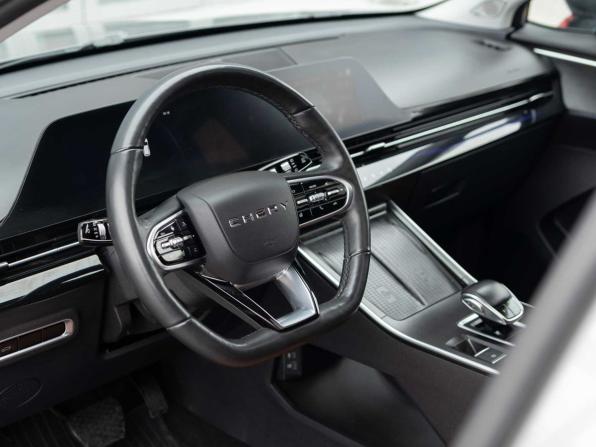 Omoda C5 I с пробегом 2022 года, цена 1 655 000 рублей, 45565 км, внедорожник, Автокод Объявления