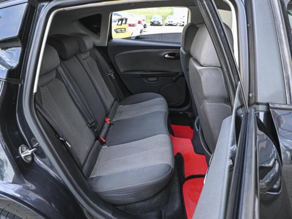 SEAT Leon II с пробегом 2009 года, цена 682 000 рублей, 231876 км, хэтчбек, Автокод Объявления