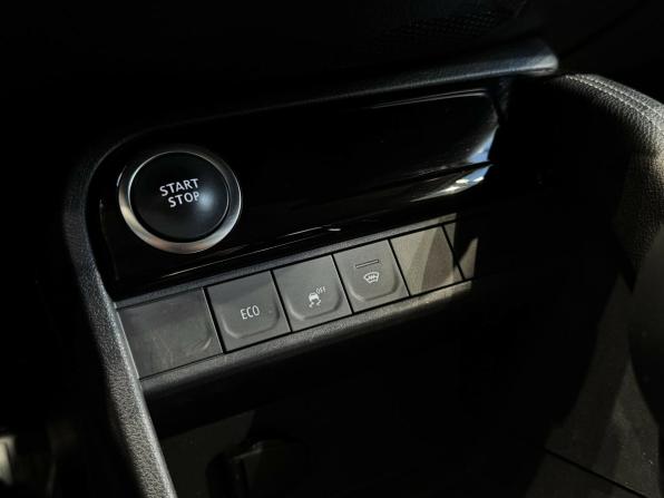 Renault Kaptur I Рестайлинг с пробегом 2022 года, цена 1 480 000 рублей, 69865 км, внедорожник, Автокод Объявления