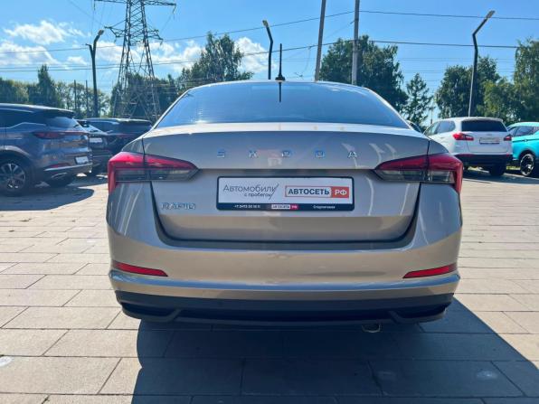 Skoda Rapid II с пробегом 2021 года, цена 1 530 000 рублей, 73770 км, лифтбек, Автокод Объявления