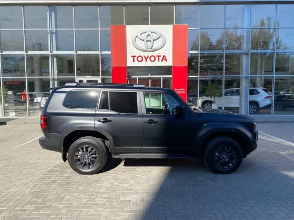 Toyota Land Cruiser Prado 250 Series с пробегом 2024 года, цена 8 500 000 рублей, 25000 км, внедорожник, Автокод Объявления