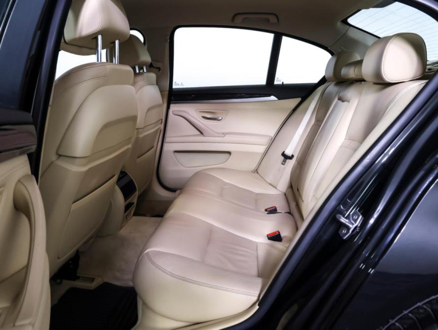 BMW 5 серии VI (F10/F11/F07) Рестайлинг Москва  - изображение 12