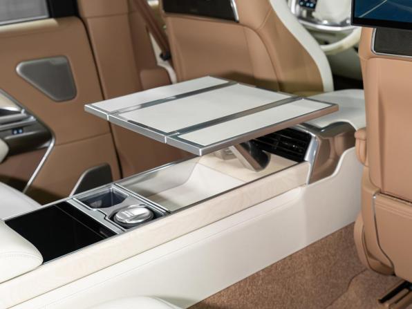 Новый Land Rover Range Rover V 2025 года, цена 38 850 000 рублей, внедорожник, Автокод Объявления
