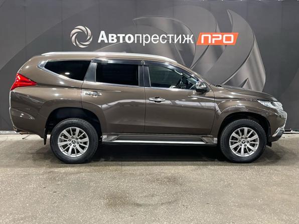 Mitsubishi Pajero Sport III с пробегом 2017 года, цена 2 480 000 рублей, 185145 км, внедорожник, Автокод Объявления