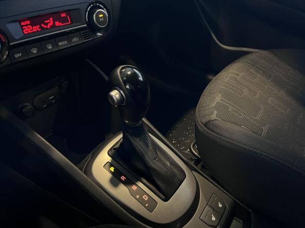 Kia Rio III Рестайлинг с пробегом 2015 года, цена 1 225 000 рублей, 150403 км, седан, Автокод Объявления