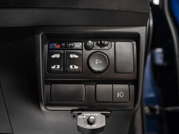 Honda Freed I Рестайлинг с пробегом 2011 года, цена 1 050 000 рублей, 204000 км, компактвэн, Автокод Объявления
