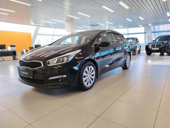 Kia Ceed II Рестайлинг с пробегом 2015 года, цена 975 000 рублей, 165703 км, хэтчбек, Автокод Объявления