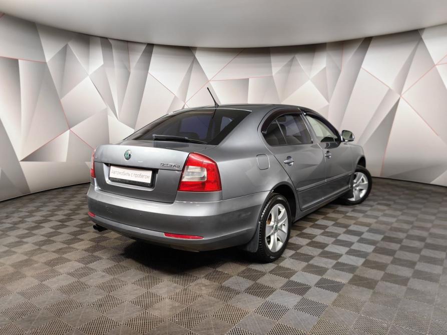 Skoda Octavia II (A5) Рестайлинг Москва  - изображение 2