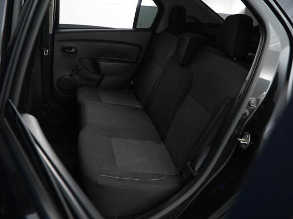 Renault Logan II Рестайлинг с пробегом 2019 года, цена 991 050 рублей, 115395 км, седан, Автокод Объявления