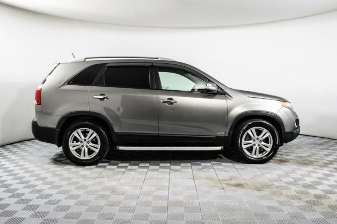 Kia Sorento II с пробегом 2012 года, цена 1 395 000 рублей, 264490 км, внедорожник, Автокод Объявления