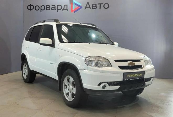 Chevrolet Niva I Рестайлинг с пробегом 2013 года, цена 500 000 рублей, 143451 км, внедорожник, Автокод Объявления