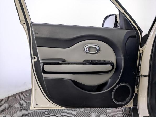 Kia Soul II с пробегом 2016 года, цена 1 370 000 рублей, 148352 км, хэтчбек, Автокод Объявления