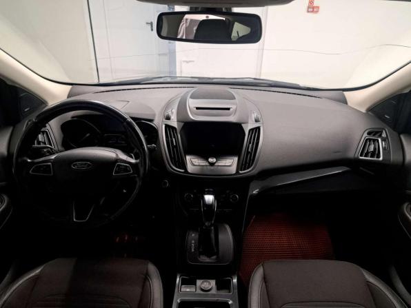 Ford Kuga II Рестайлинг с пробегом 2017 года, цена 1 580 000 рублей, 167777 км, внедорожник, Автокод Объявления