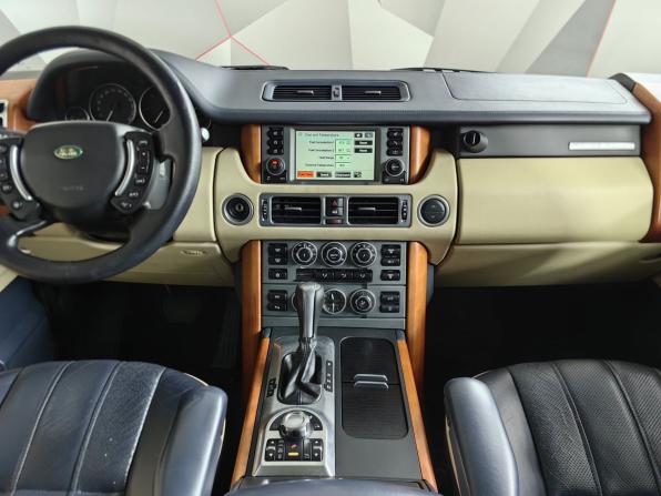 Land Rover Range Rover III Рестайлинг с пробегом 2006 года, цена 949 000 рублей, 329858 км, внедорожник, Автокод Объявления