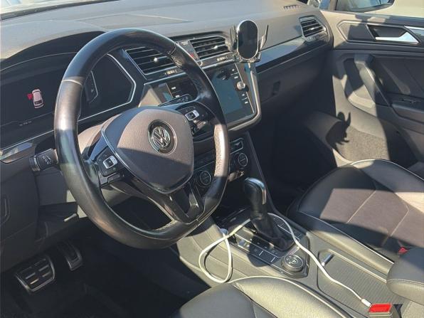 Volkswagen Tiguan II с пробегом 2020 года, цена 3 400 000 рублей, 130000 км, внедорожник, Автокод Объявления