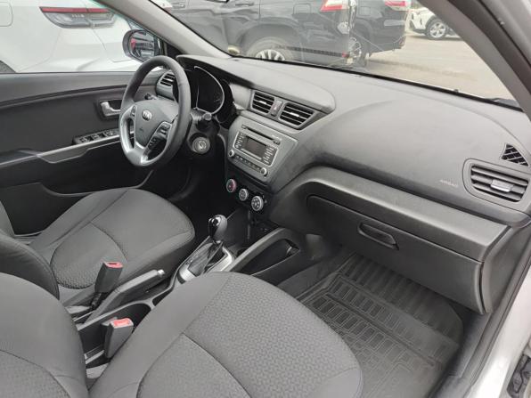 Kia Rio III Рестайлинг с пробегом 2016 года, цена 1 276 000 рублей, 134605 км, седан, Автокод Объявления