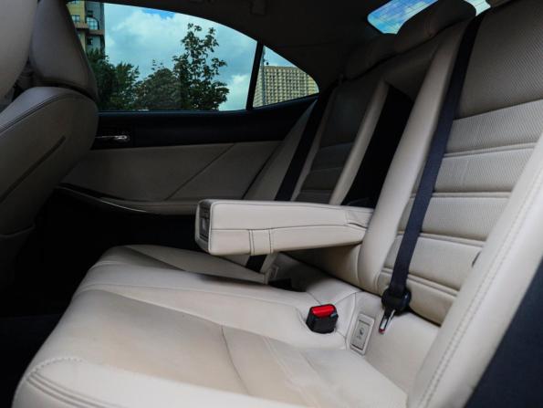 Lexus IS III с пробегом 2014 года, цена 2 900 000 рублей, 180826 км, седан, Автокод Объявления