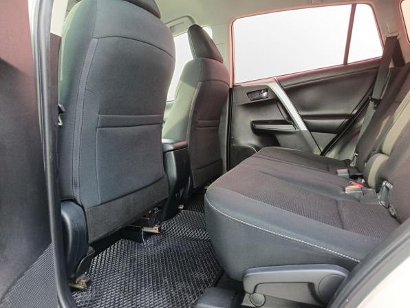 Toyota RAV4 IV (XA40) Рестайлинг с пробегом 2017 года, цена 1 895 000 рублей, 185365 км, внедорожник, Автокод Объявления