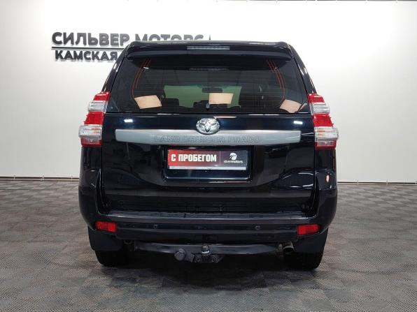 Toyota Land Cruiser Prado 150 Series Рестайлинг 1 с пробегом 2017 года, цена 3 950 000 рублей, 221000 км, внедорожник, Автокод Объявления