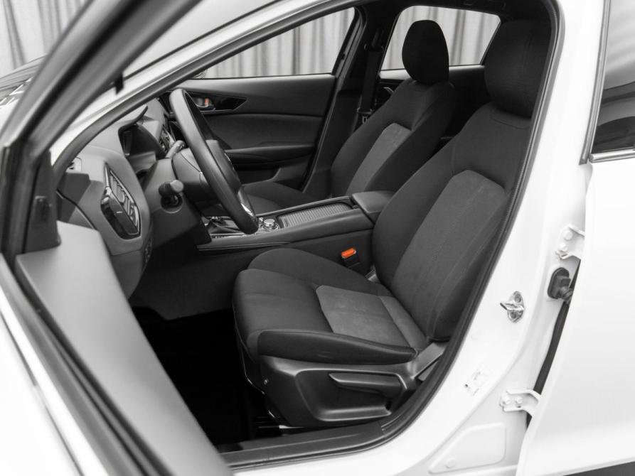 Mazda CX-4 I Рестайлинг Москва  - изображение 9