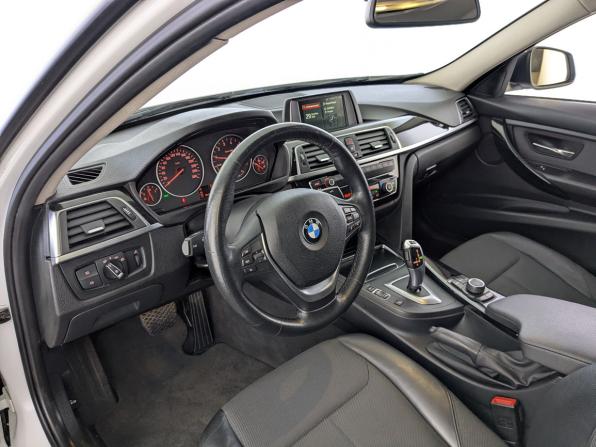 BMW 3 серии VI (F3x) Рестайлинг с пробегом 2017 года, цена 1 930 000 рублей, 95200 км, седан, Автокод Объявления