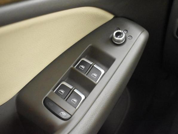 Audi Q5 I (8R) Рестайлинг с пробегом 2013 года, цена 1 689 900 рублей, 250110 км, внедорожник, Автокод Объявления