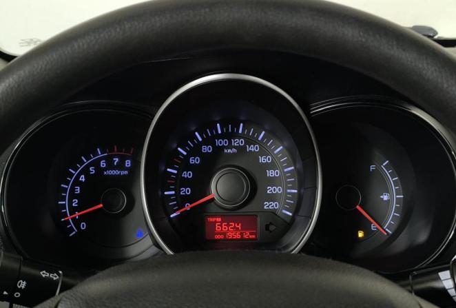 Kia Rio III с пробегом 2013 года, цена 665 000 рублей, 195612 км, седан, Автокод Объявления