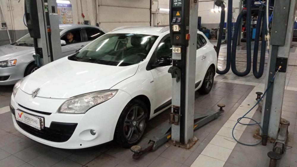 Renault Megane III Санкт-Петербург  - изображение 1