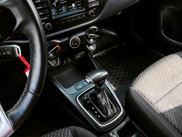 Kia Rio IV с пробегом 2020 года, цена 1 549 000 рублей, 94907 км, хэтчбек, Автокод Объявления