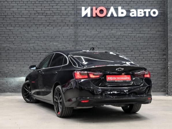 Chevrolet Malibu IX с пробегом 2018 года, цена 1 250 000 рублей, 111421 км, седан, Автокод Объявления