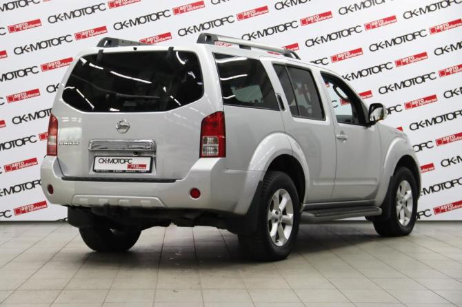 Nissan Pathfinder III Рестайлинг с пробегом 2013 года, цена 1 545 450 рублей, 222613 км, внедорожник, Автокод Объявления