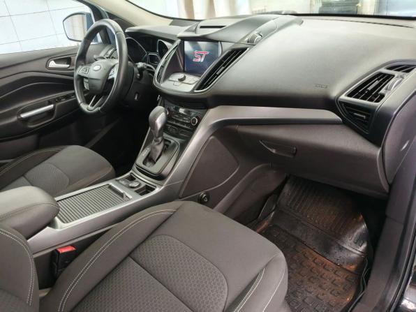 Ford Kuga II Рестайлинг с пробегом 2019 года, цена 1 750 000 рублей, 85157 км, внедорожник, Автокод Объявления