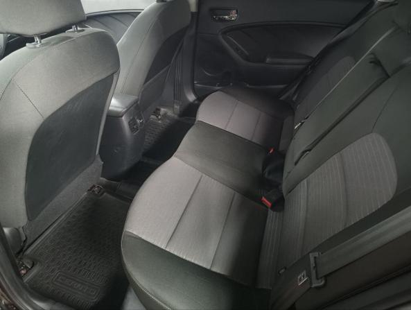 Kia Cerato III Рестайлинг (Classic) с пробегом 2018 года, цена 1 299 000 рублей, 200000 км, седан, Автокод Объявления