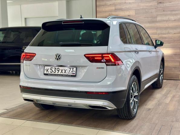 Volkswagen Tiguan II с пробегом 2019 года, цена 2 600 000 рублей, 109749 км, внедорожник, Автокод Объявления
