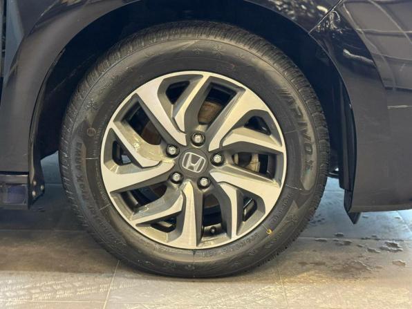 Honda Stepwgn V с пробегом 2017 года, цена 1 797 000 рублей, 74300 км, минивэн, Автокод Объявления