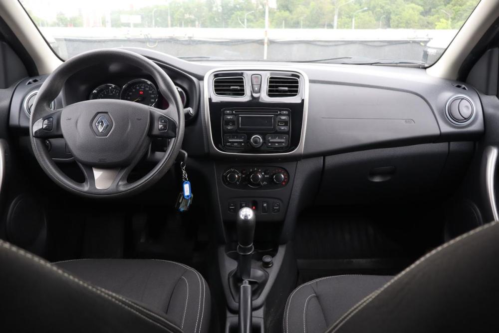 Renault Logan II Санкт-Петербург  - изображение 10