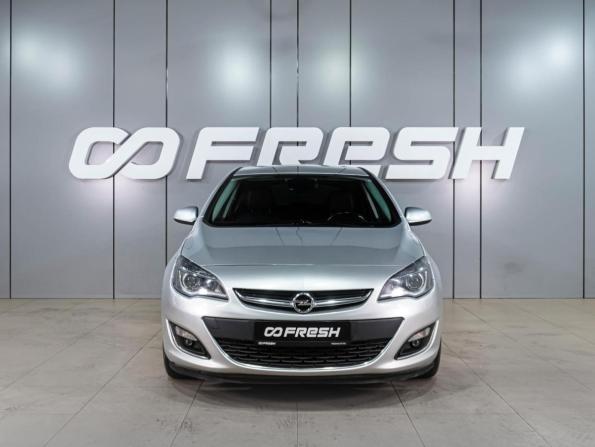 Opel Astra J Рестайлинг с пробегом 2014 года, цена 957 000 рублей, 173112 км, хэтчбек, Автокод Объявления