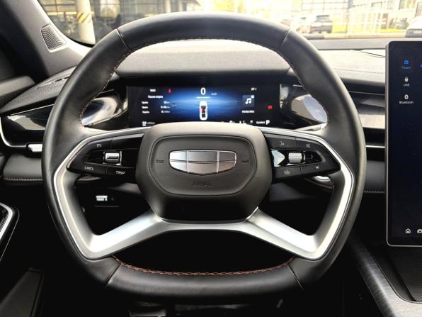 Geely Preface I с пробегом 2024 года, цена 2 469 000 рублей, 54460 км, седан, Автокод Объявления